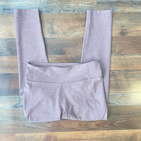 Outdoor Voices Crop Light Purple/Pink High Waisted Leggings Size Medium - Picture 3 of 5